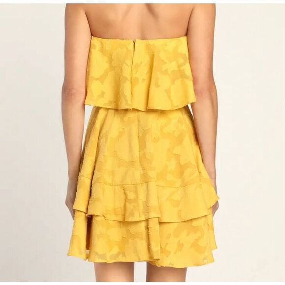 NWT Lulu’s True Lover Mustard Yellow Burnout Floral Strapless Mini Dress - Picture 3 of 12